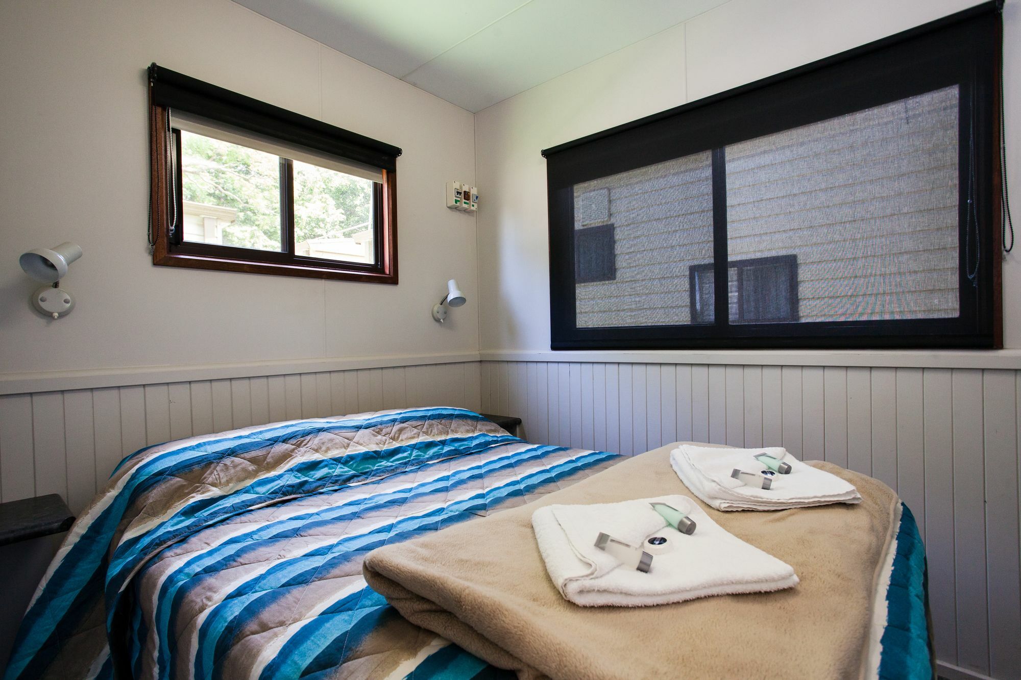 Nrma Bairnsdale Riverside Holiday Park מראה חיצוני תמונה